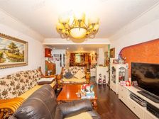 精装四室 南北通透 首付三成可贷款 随时看房