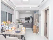 因工作调动原因 急需置换 一年内精装修全送 中楼层