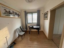 边套全明户型,南北通透,中间楼层采光好,房东置换诚意出售