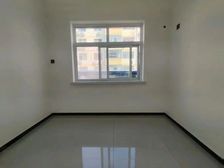 七中康复街小学 胜康住宅楼 精装3室 一楼 老证 停车方便