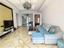 地铁口精装3房,有钥匙随时,看房业主急售!