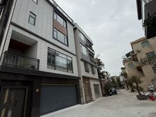 细滘打桩新建独栋单家 占地95方带电梯带车库门前10米大路