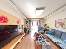 懿德园 南北通透大三室 中间楼层 采光好 配套成熟 交通便利