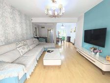 有电梯 医疗配套成熟 南北通透 商品房 交通便捷 满二