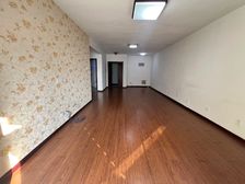 华中品质 新秀学校 双阳两室 位置好 楼层好 全天采光