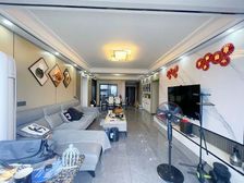 急售 凤鸣苑全新装修三房,家电家具全带!书包未用,特价出售