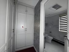 血亏100颗出,大联排别墅端户,间距开阔,带车库车位和花园!