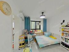 精装大一房,中间楼层视野采光好,南北通边套全明