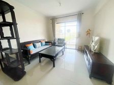 次新房,朝南保养好,户型方正业主急卖楼层好