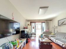 娄 王位置经典3房户型 高区景观视野都很好 诚意出售随时看房