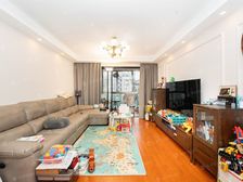 新挂牌 小区正中心位置 景观楼层 业主置换一手新房 满五诚售