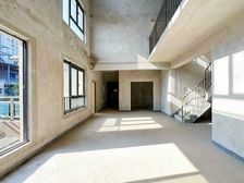 (上新)金茂别墅上叠急售,(加持,)中心地段轻轨商圈