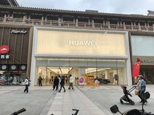 70年产权(钟楼商圈)年租80金万(带50车位)50米面宽