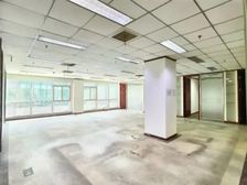 金源时代商务中心 350平可分组175平 户型方正 随时看房