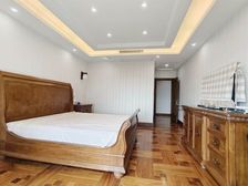 新上棕榈泉板式洋房,俯瞰棕榈泉全境,视野宽阔,送产权车位。