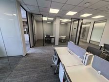 实房实拍!拎包入驻 近世博天地华泰华电中铝 13号线世博大道