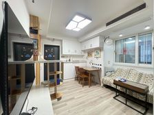 9号线台儿庄800 ,西边套全明2加1户型,豪装,带固定车位