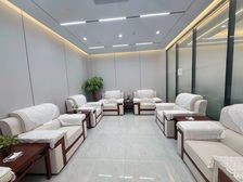 华丰城金融中心丨楼下就是地铁丨精装修丨电梯口下载app举报房