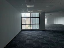 400平 租金14元一平 6个月免租 手慢无下载app举报房