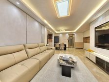 海伦印象 全新精装三房家私家电齐全