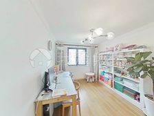 模范 新挂牌 精装修边套 全屋地暖 全明户型 非顶楼