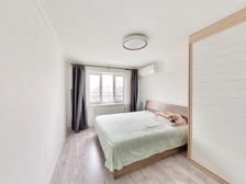 拥金0.5 园荫里 不到顶 精装两室 拎包住 私产满五年