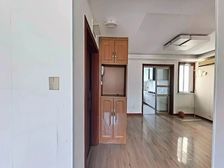 三房朝南,全明户型,央座,没二套户型,模范旁,进门第三花园旁