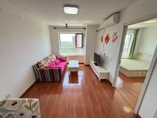 红山郡2居室户型房正采光好不临街新上房源!