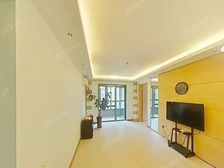 精装修近地铁南向2居采光充足满5一套,长阳半岛4号院中心位置