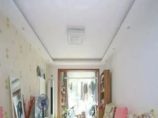 长阳光合作用 两居 精装修 采光好楼间距大 看房方便