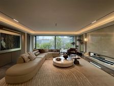 市中心!五一商圈 一线江景丨新规0公摊 品质住宅 配套齐全