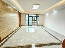 商品住宅 豪华精装从未入驻过 中央空调地暖 小区新 电梯房