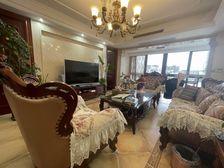 地铁口!豪华装修,次顶楼!飞机户型,大3室2厅2卫!急急急急