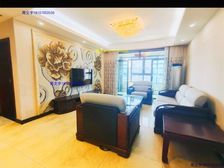 新里梵顿公馆凡尔赛区 带电梯 商业配套成熟 出行方便 近医院