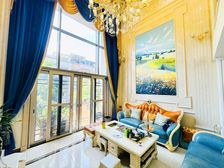 海逸豪庭尚都(2期) 正南朝向 密度低 精装好房