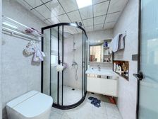 全无精装修 家具家电全送 黄金楼层 价格可商 随时看房