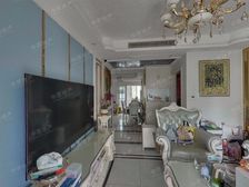 经纬六期,次新小区,精装50万,满五年,电梯三房