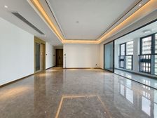 合景泰富天銮 一线江景房 俯瞰城市八达地标 豪华装修四房