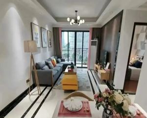 顺欣花园送管理费 满五精装 中高 住房 业主急售 可送车位