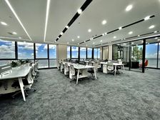 绿地新都会 新出电梯口 豪装房丨交通便利丨超甲品质