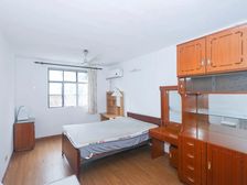 普陀曹杨兰溪路 南向一居室 满五住宅 总价140万