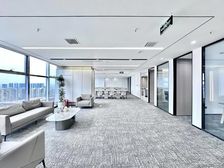 绿地新都会 新出电梯口 豪装房丨交通便利丨超甲品质