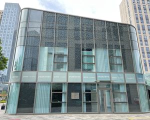 通州世界侨商中心(2万一平买独栋)有燃气,7米层高非常漂亮