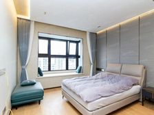 真实在售,华侨城!带车位!精装拎包入住,随时可看!出国急售!