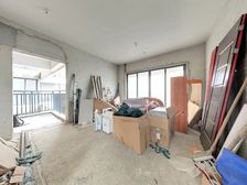 御城金湾 3室2厅 131.67平业主诚心急售