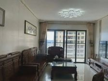 华发四季(急.售)66万带车位,送家私家电,来电看房,可议价