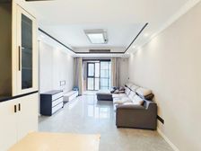 渝北区 康田蔚蓝海D区 楼下就是公交站 配套成熟