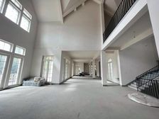 绿城玫瑰园 楼龄新 环境好 正南朝向 满五 楼层好马桥 开间