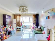 急售 精装3室 燕都紫阁 双卫生间 购物方便 出行方便 精装