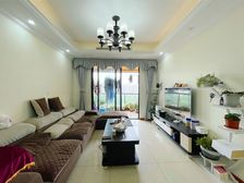 新上房源!业主急售!价格可谈!豪华装修!门口地铁!近商圈